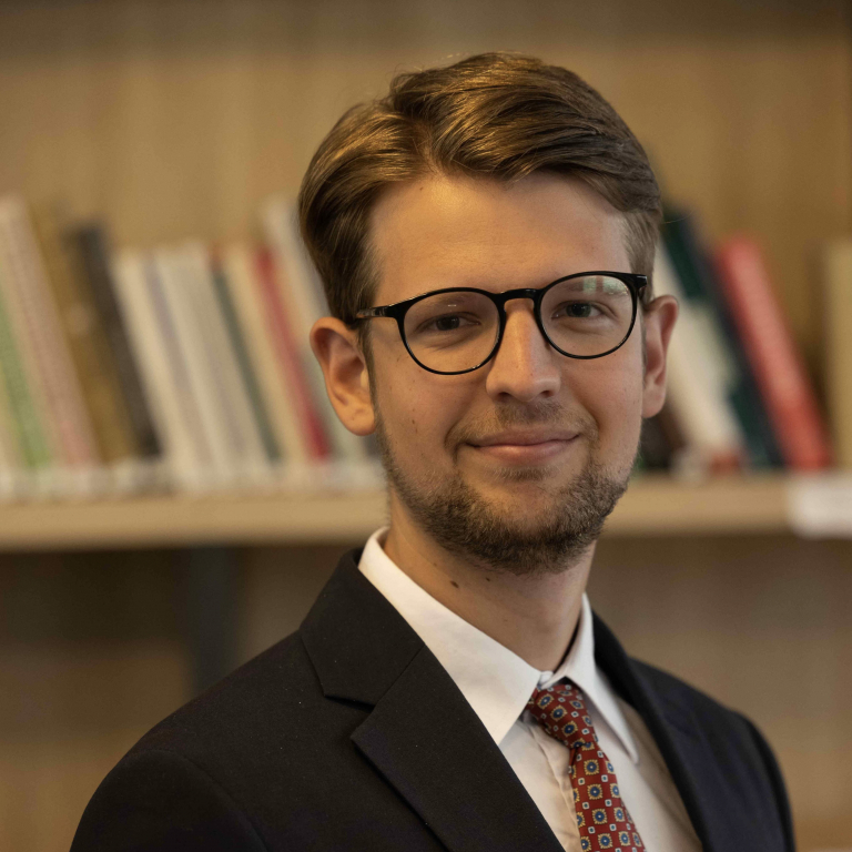 réti gergely portré